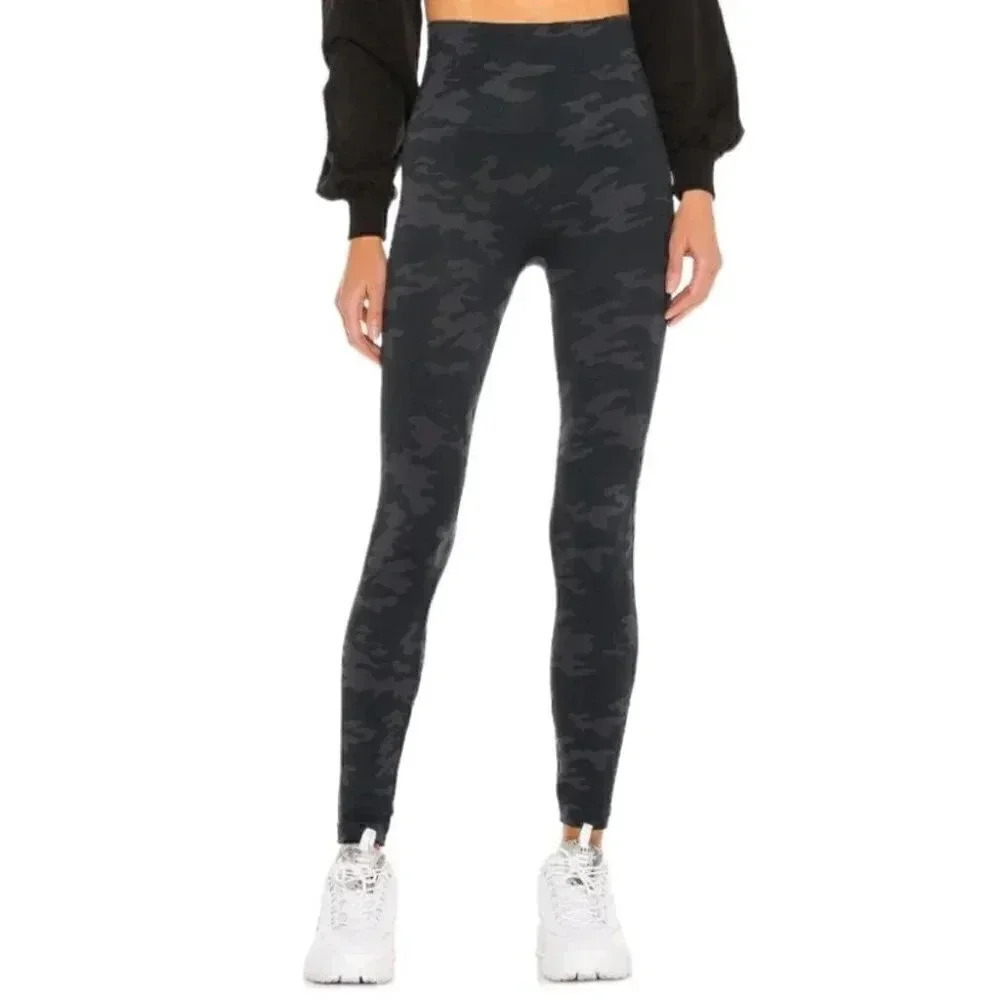 SPANX Look at Me Now Leggings Black Camo Compression Size Medium